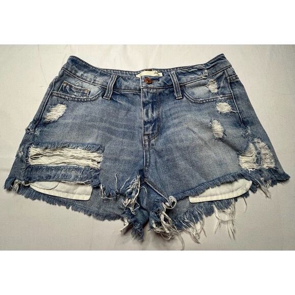 Daytrip Pants - Daytrip Women's Lynx Distressed Denim Cut Off Shorts - Size 26x2